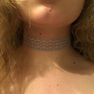 handmade grey lace choker 🥀